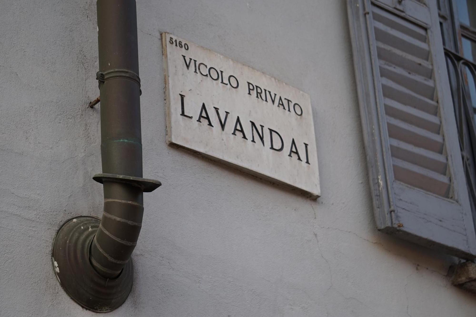 Studio Apartment Vicolo Lavandai Milán Exteriér fotografie