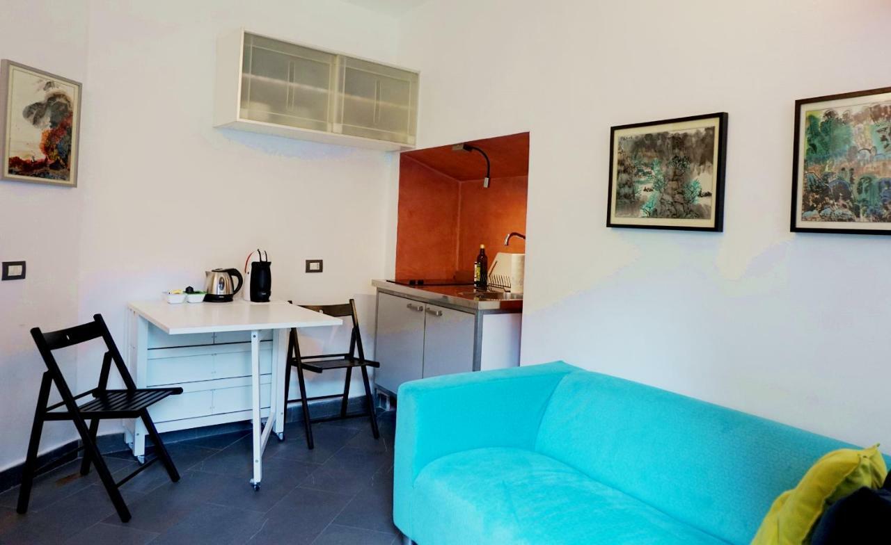 Studio Apartment Vicolo Lavandai Milán Exteriér fotografie